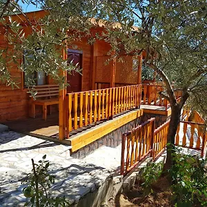 Kaz Daglari Albatross Dag Evleri Apart Otel