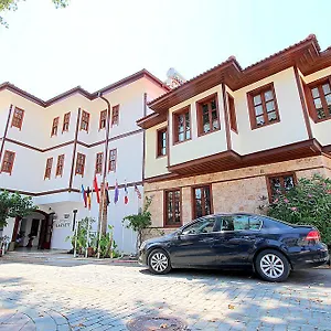 Karyatit Kaleici Turquie
